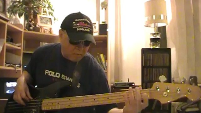 Still Hillsong basscover Bob Roha