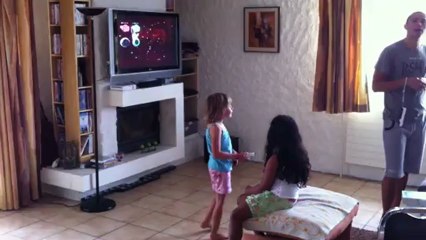 Juillet 2012 - Danse avec la Wii (2)