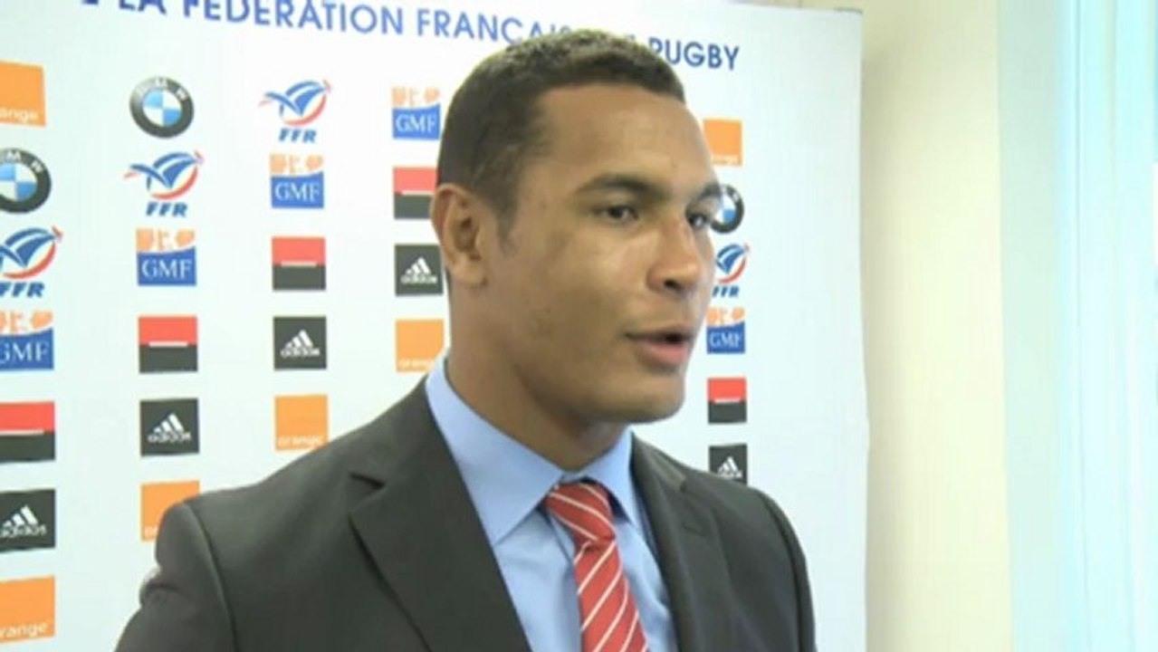 VI Nations: Dusautoir - "Un français comme un autre"