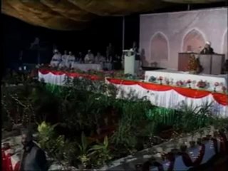 Naat e Sarkar ki parhta hnn ma