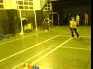 Cloche pied alterné