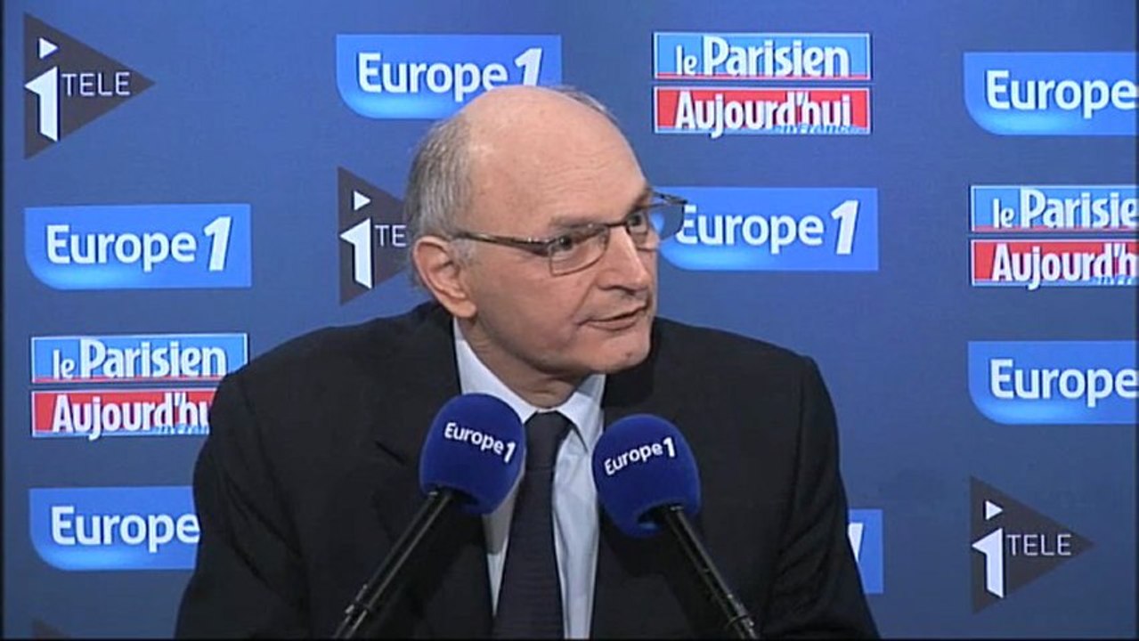 "Nécessité de redresser les comptes publics"