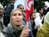 Thousands rally in Tunis for ruling Islamist party