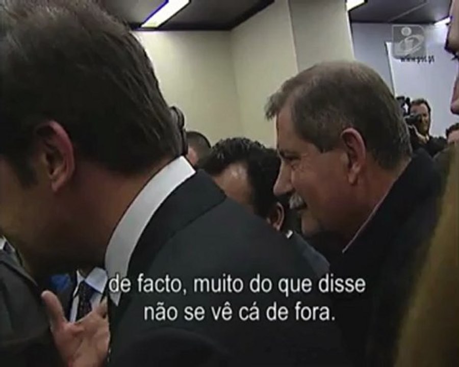 2013.02.16 Militante do PSD acusa Passos Coelho de enterrar o país