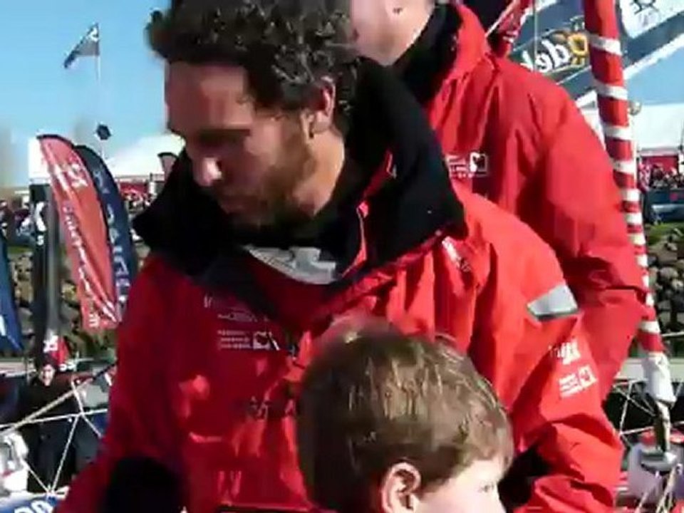 Arrivée de Tanguy De Lamotte 2013 (3) teamsportvendee.fr E-B