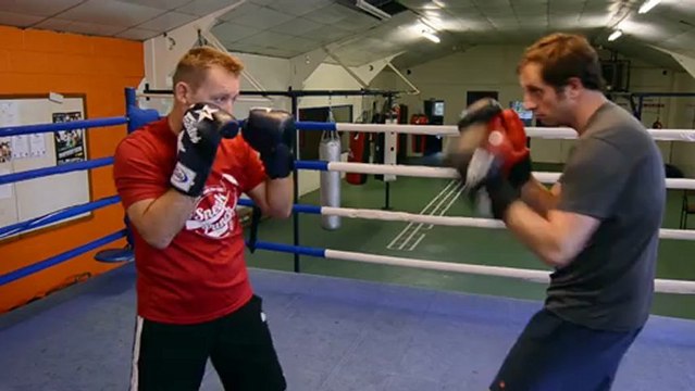 Parrying, How to Parry - Learn Boxing - Sneak Punch