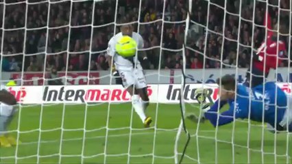 But Chris MAVINGA (24ème csc) - LOSC Lille - Stade Rennais FC (2-0) - saison 2012/2013