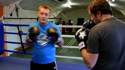 Boxing Jab - Learn Boxing - Sneak Punch