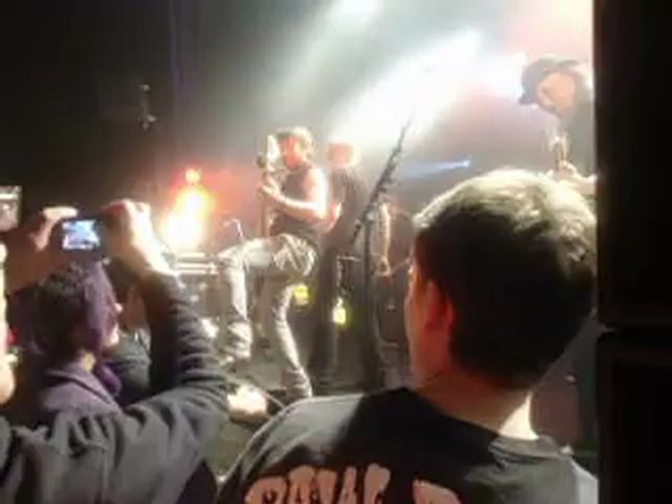 Le bal des enragés - Feuer Fei