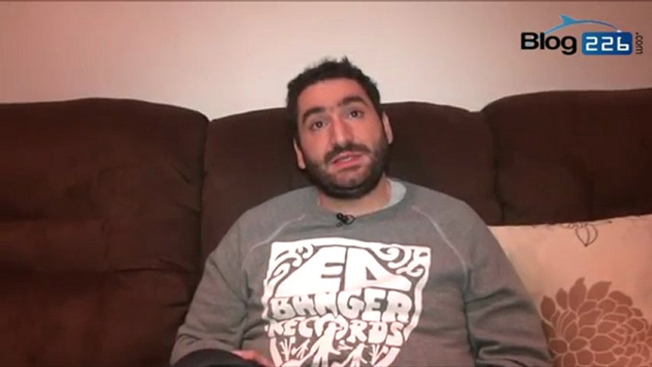 Blog226 à la rencontre de Mouloud Achour, chroniqueur sur Canal +