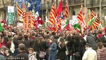 Una masiva 'marea blanca' recorre España