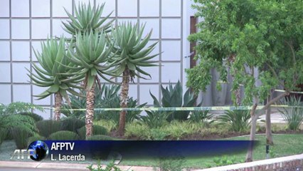 Caso Reeva: bastão sujo de sangue na casa de Pistorius