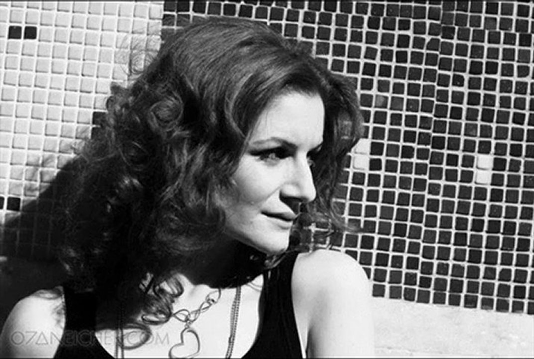 SesliNem Sesli Sohbet  Jehan Barbur - Seve Seve Ölürüm Senin İçin