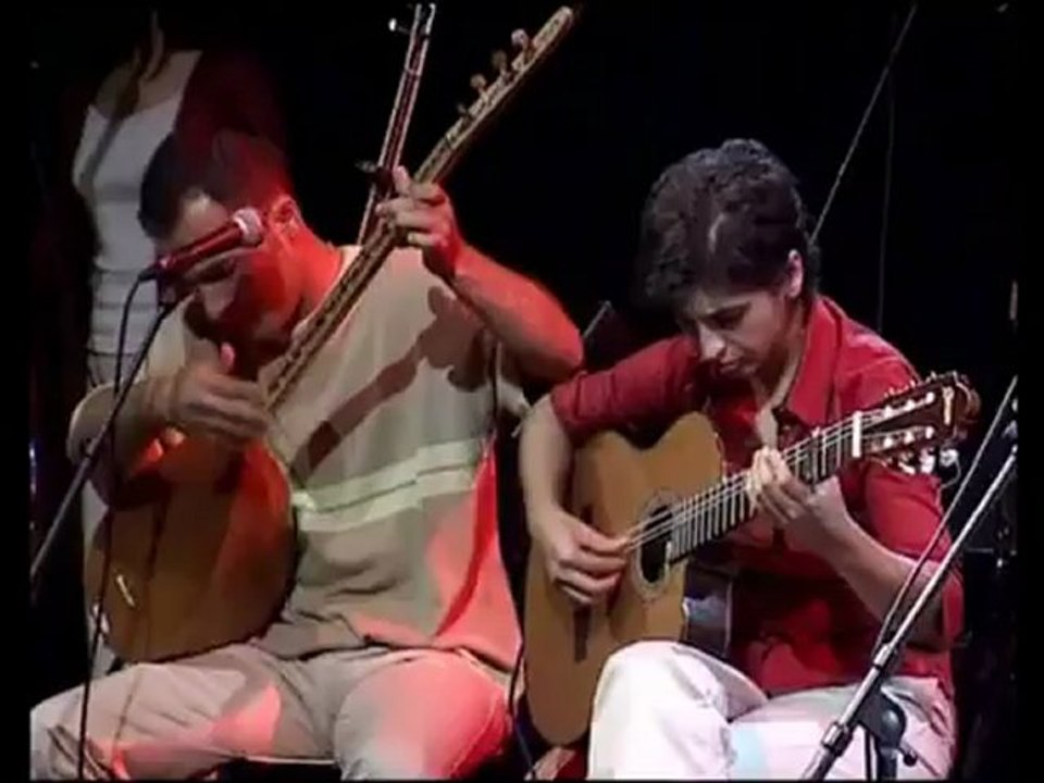 SeSLiGiRGiR.CoM MuRaT SeSLiSoHBeT SeSLi KaMaReLiBetül 04 sevcan orhan divane gönlüm benim 07.01.2013 türküler dolusu - YouTube