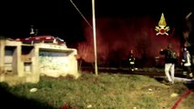 Firenze - Incendio al campo nomadi del Poderaccio (17.02.13)