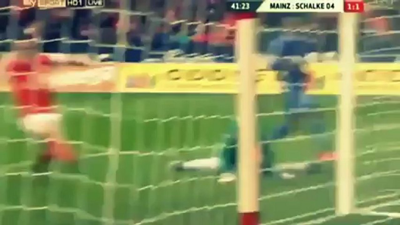 Le doublé de Michel Bastos, l'ancien lyonnais, avec Schalke 04