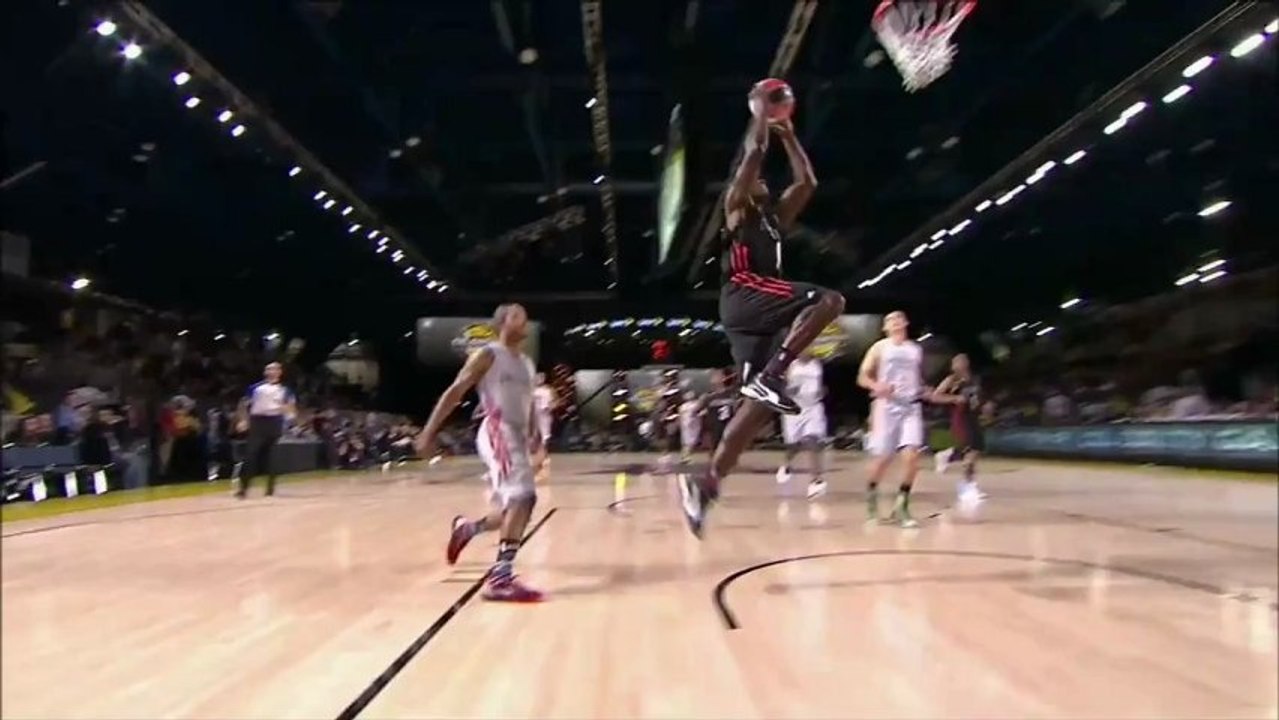 NBA All-Star Celebrity Game : Usain Bolt fait un dunk incroyable