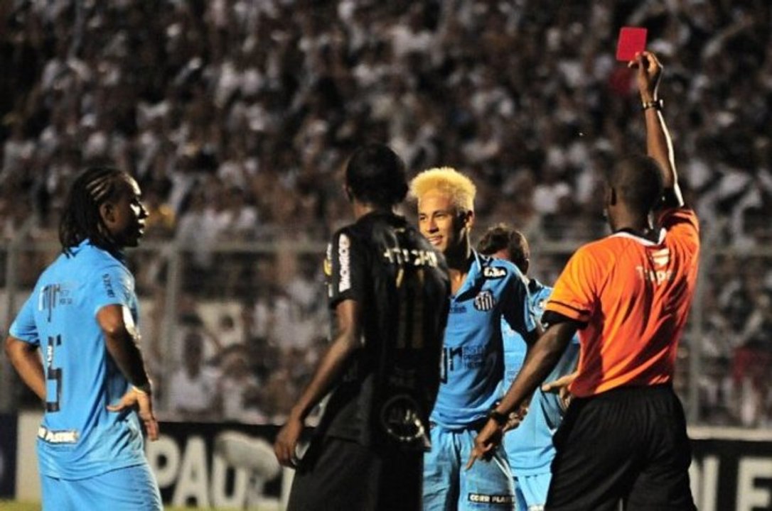 La ridicule expulsion de Neymar !
