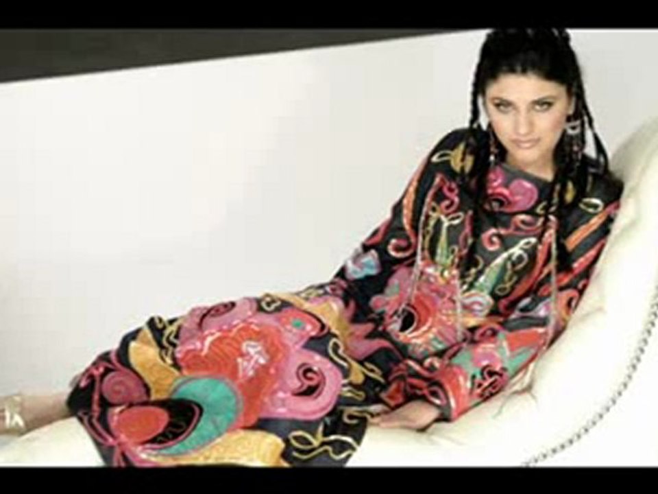 ZARA--ELA GÖZLÜM BEN BU ELDEN GİDERSEM