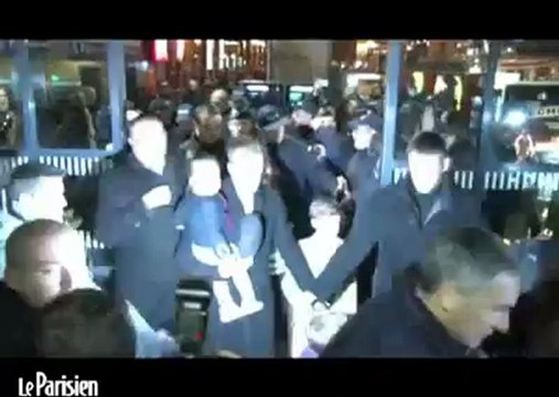 PSG : David Beckham arrive à Paris avec sa femme Victoria et leurs enfants