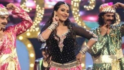 Sonakshi Sinha at Star Guild Awards 2013 !