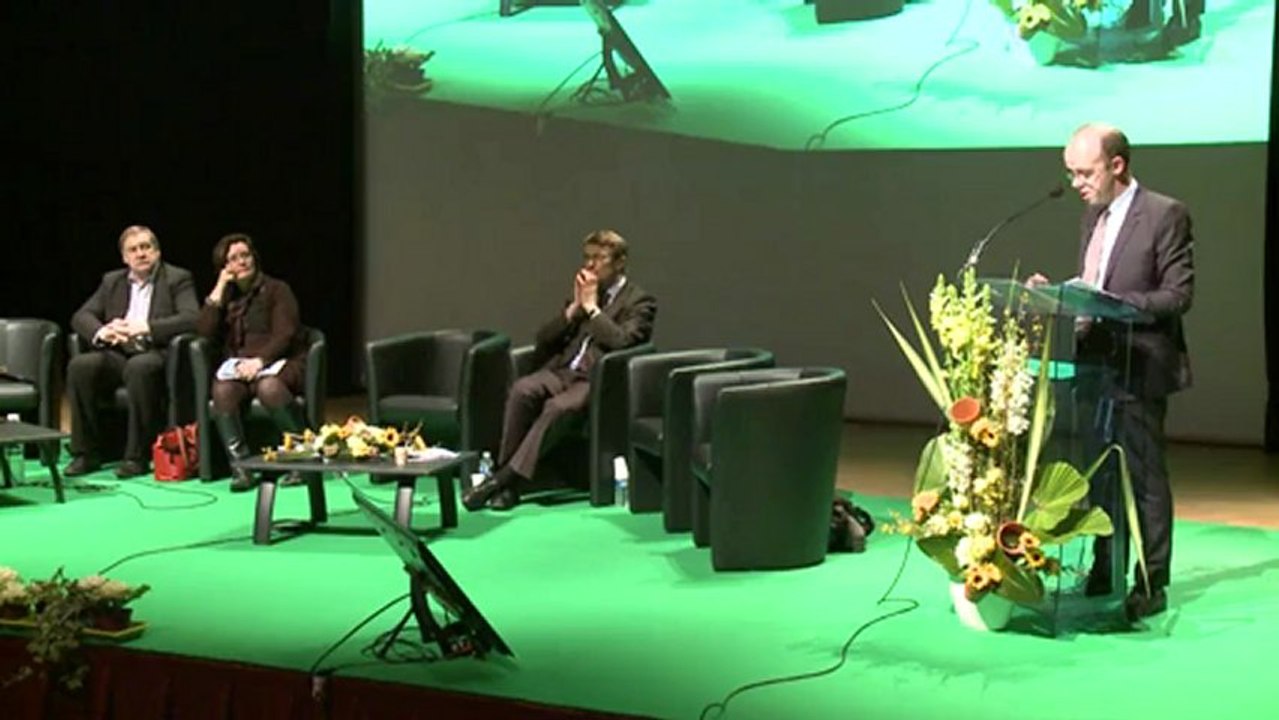 Réactions de M. le Président à la sortie de l'Assemblée Générale