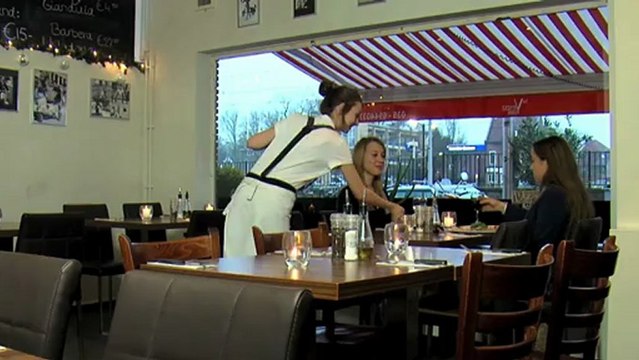 Zoek je een authentiek Italiaans restaurant in Bussum? La Vespa is dé Houtoven Pizzeria voor een culinaire sensatie