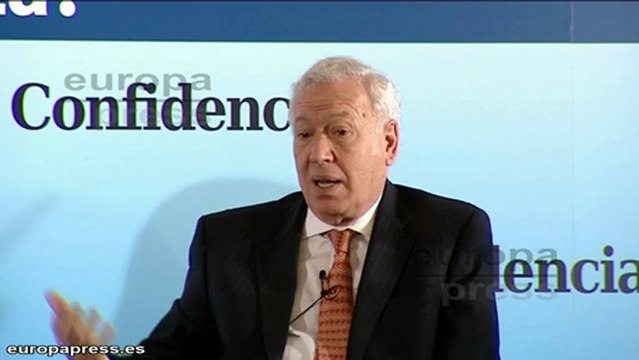 Margallo: No he conocido persona más honrada que Rajoy