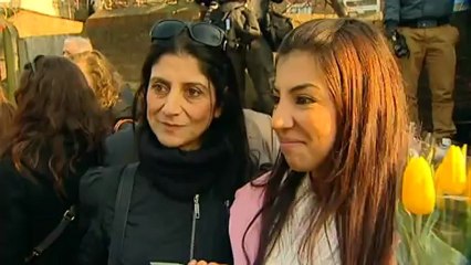 Duchess of Cambridge shows off baby bump