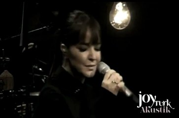 Bengü - Yaralı (Akustik)