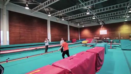 Epic Speed Pong - Damien Walters & Tim Shieff