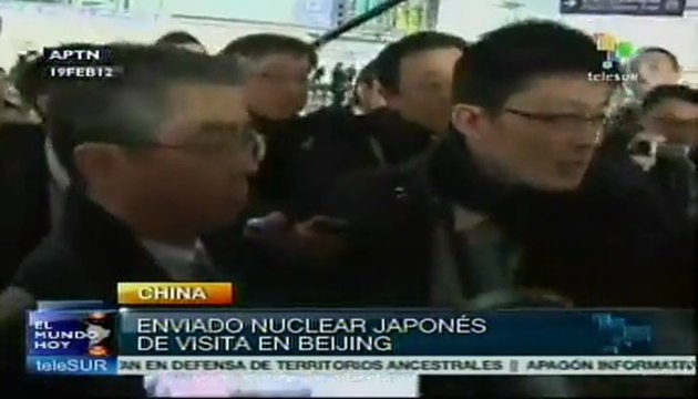 Enviado japonés visita China