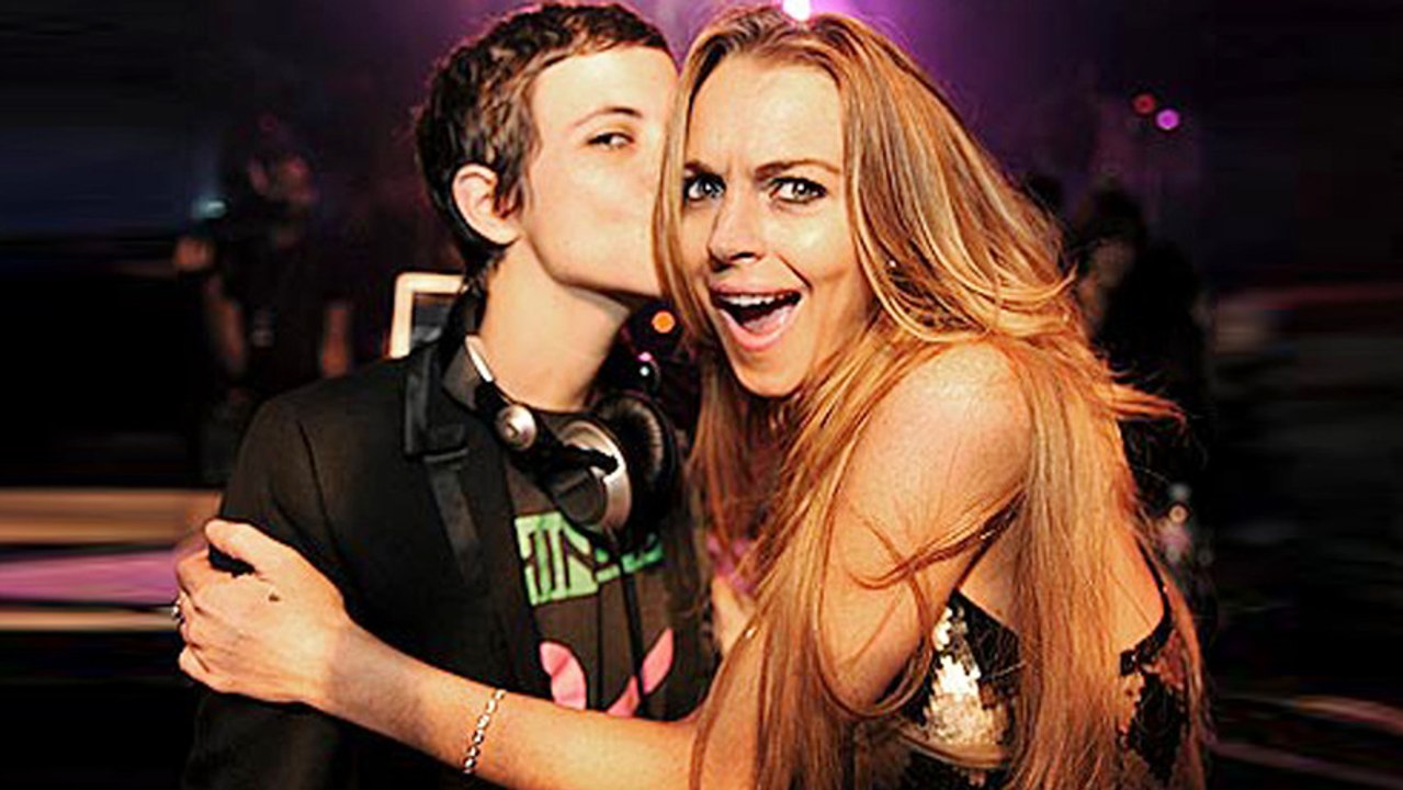 Lindsay Lohan Dating Toyboy DJ