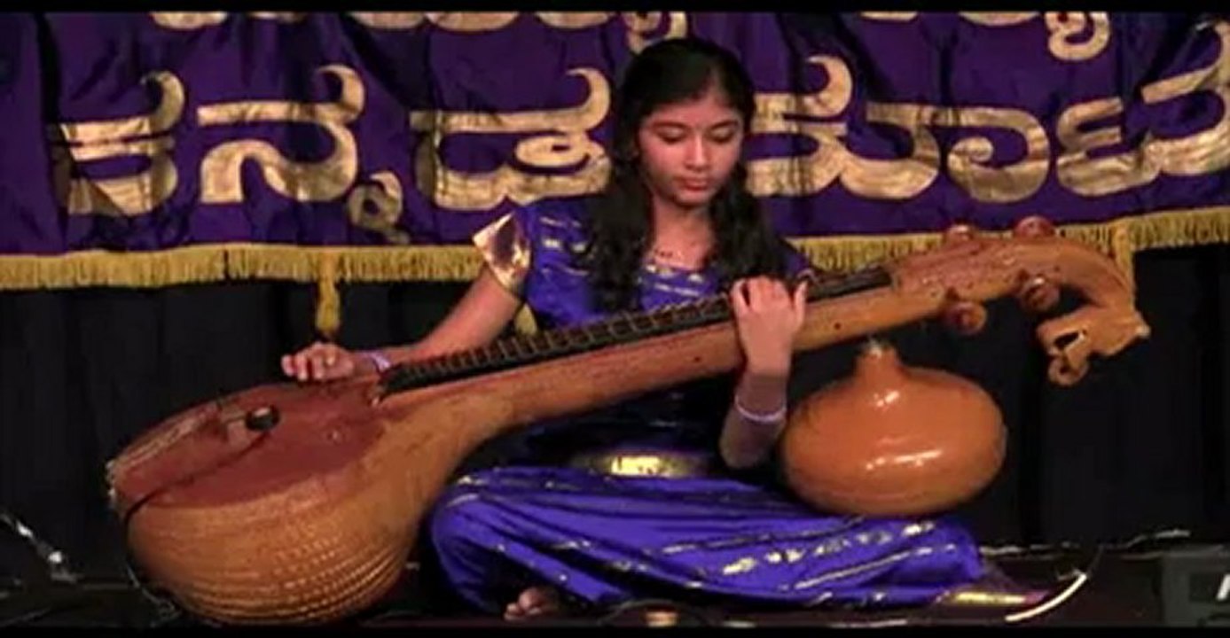 VIDYARANYA KANNADA KOOTA: DASA DAY 2012: VEENA CONCERT: ARTHI AND ATHREY NADHAN