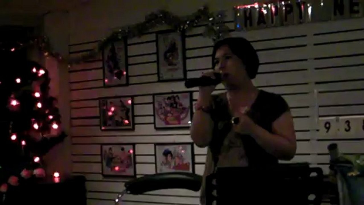Nuch Variya sings Bu Zhao Hen Ji