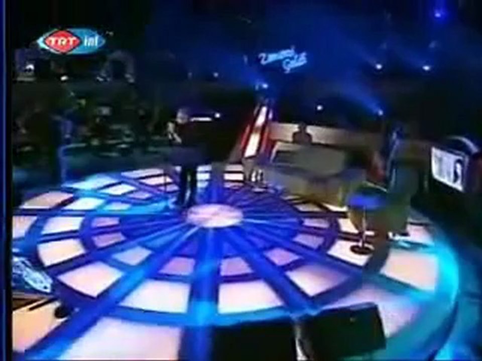 Edip Akbayram - Bu Gecede Bir Hal Var Remix By Isyankar365