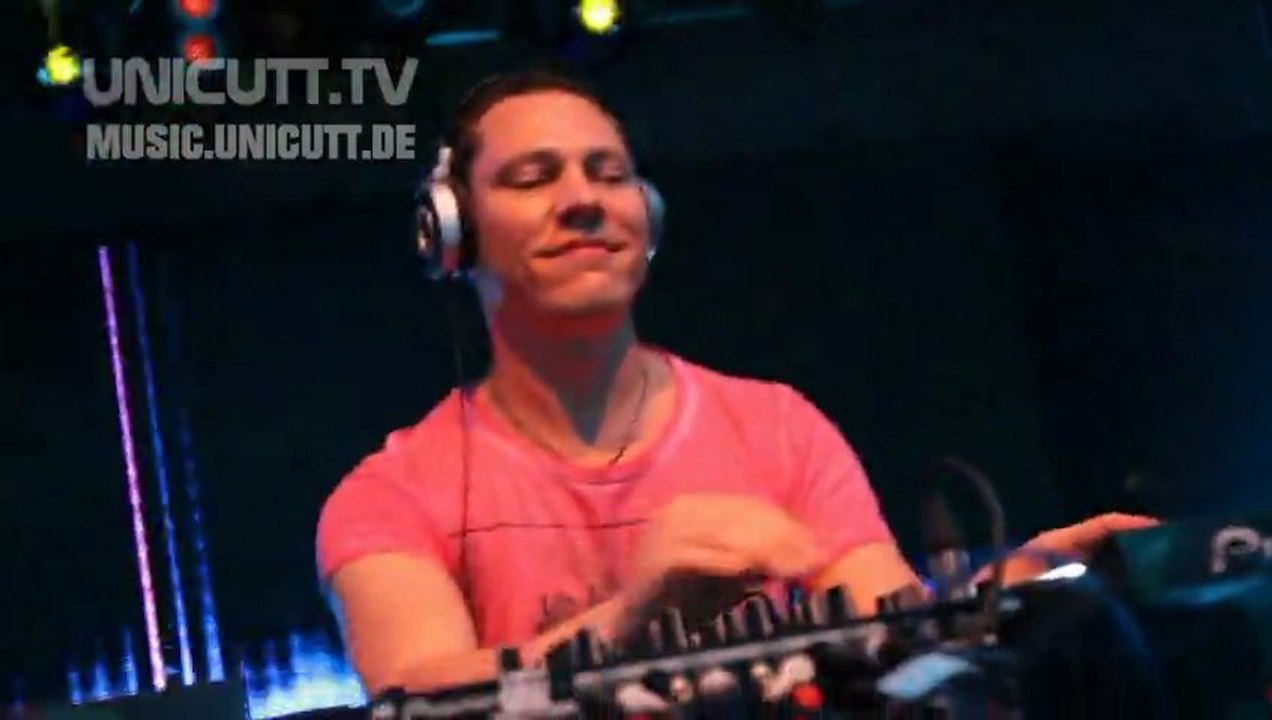UNICUTT.TV: Rio Music Conference 2013 Report Tiesto Bob Sinclar Erick Morillo Fatboy Slim