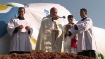 Arcebispo abençoa local da última missa da JMJ