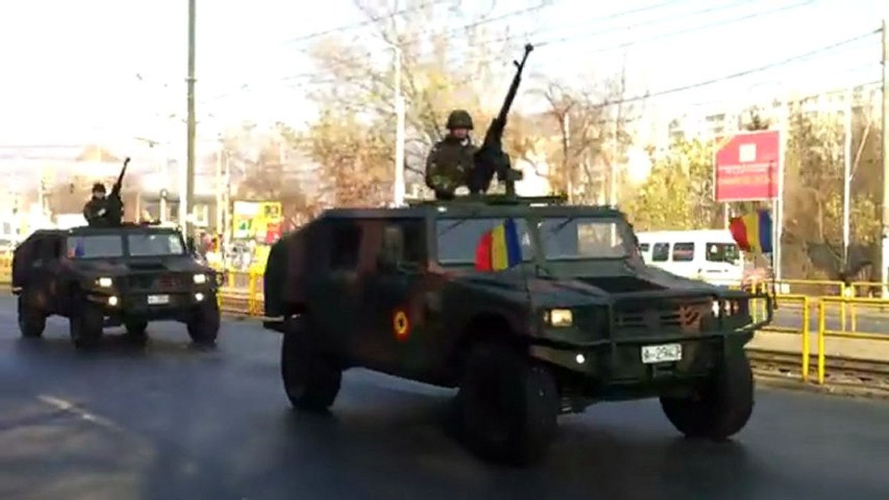 Romania vs Hungary - Romanian Army Unit in Budapest