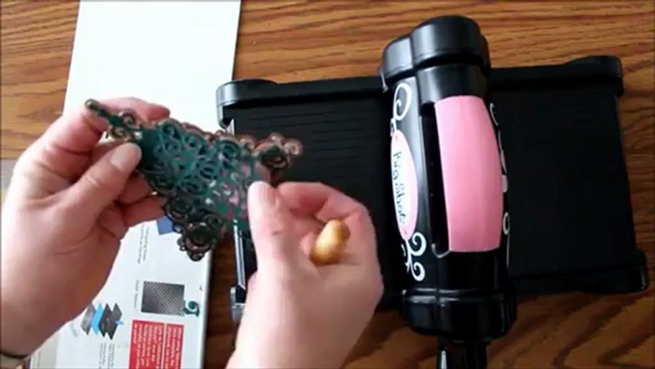 Stop Working with Scissors and Begin Using Dies for Scrapbooking