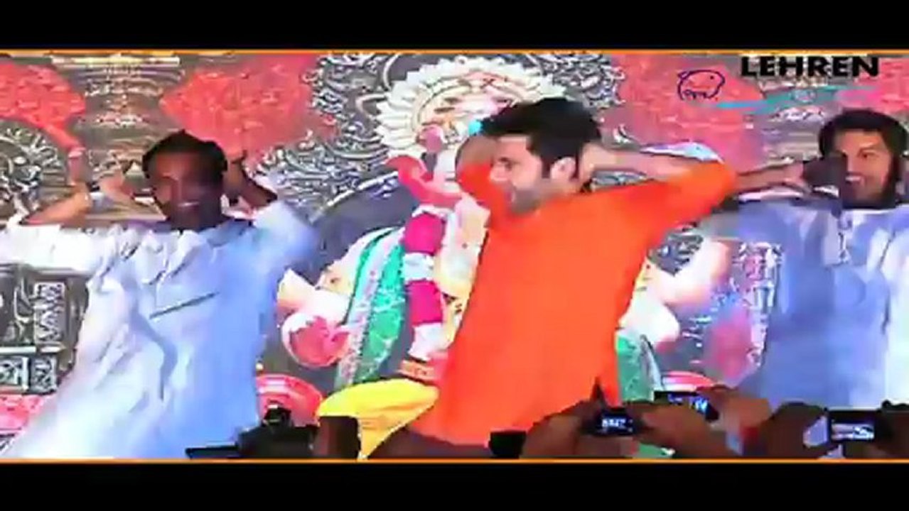 Jackky Bhagnani Grooves At Lalbaug