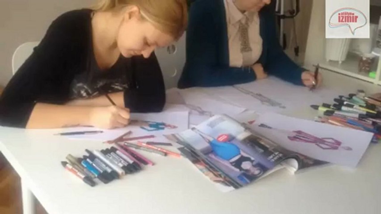 moda tasarim renkli model cizim