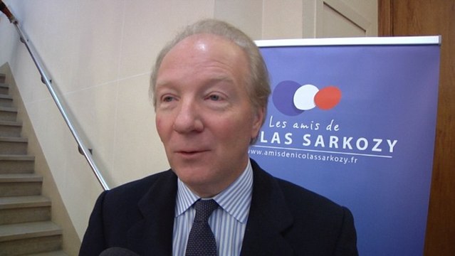 Sarkozy : les ténors de l'UMP recadrent Raffarin