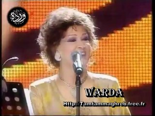 WARDA à Beyrouth 2011 وردة  في أسواق بيروت