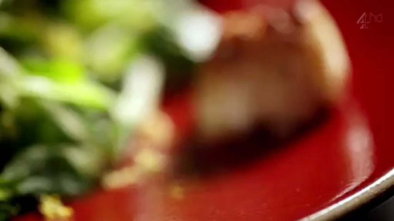 scallop with salad