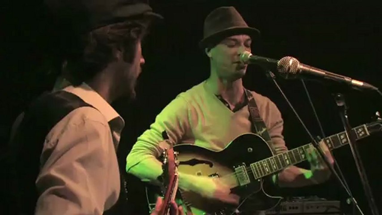 Zabumba Clube - Tinindo Trincando