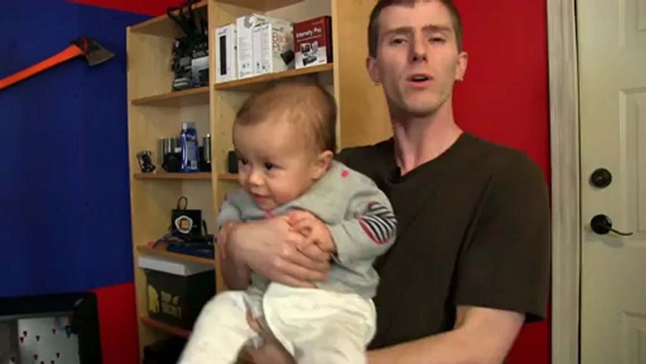 NVIDIA GeForce GTX Titan Unboxing & Technology Overview Linus Tech Tips