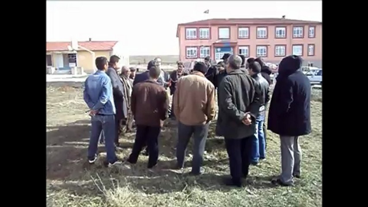 CİHANBEYLİ HODOĞLU MEYVE AĞAÇLARINI BUDAMA KURSU