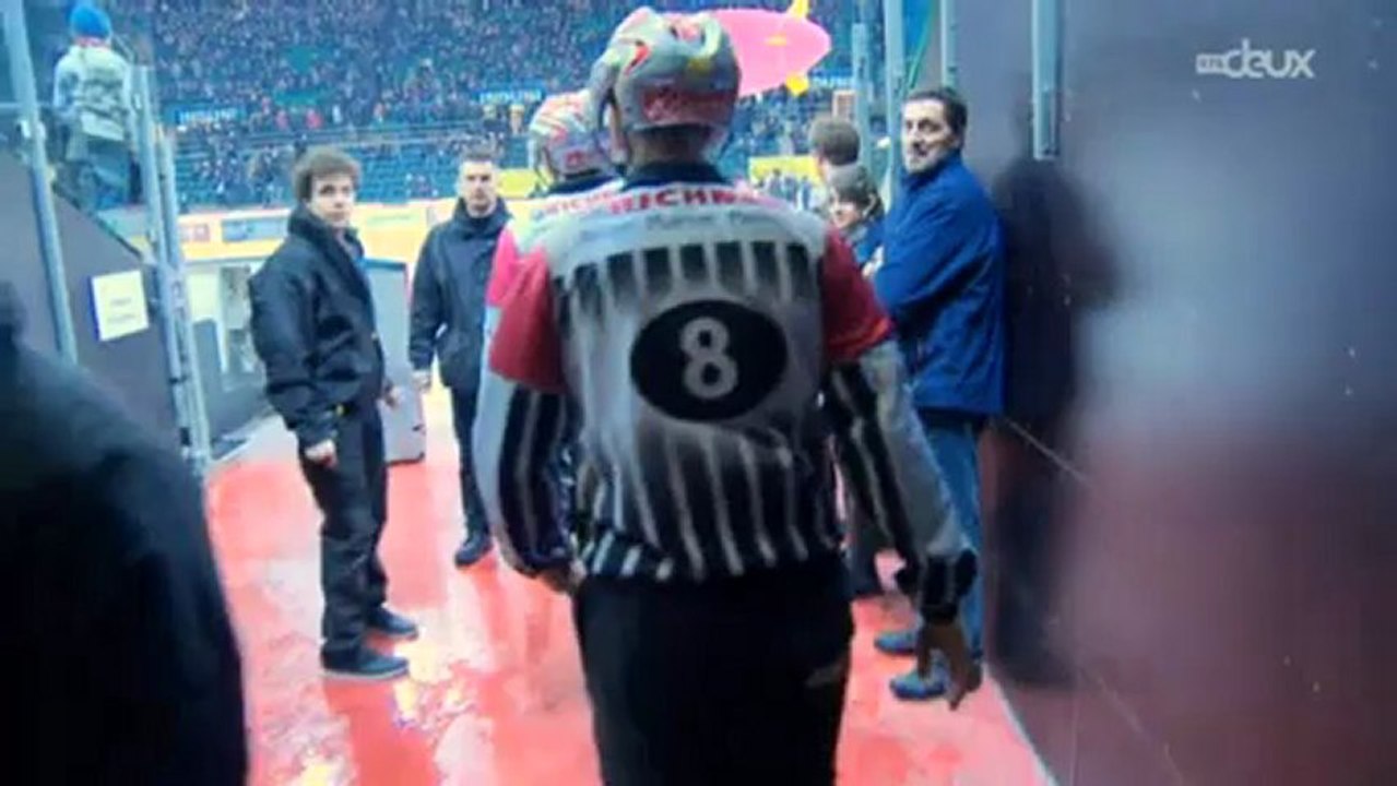 Une journée avec un arbitre de hockey sur glace
