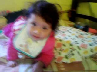 La Hermosura de una Sonrisa. Shareni Cubitos..... Constanza Shareni